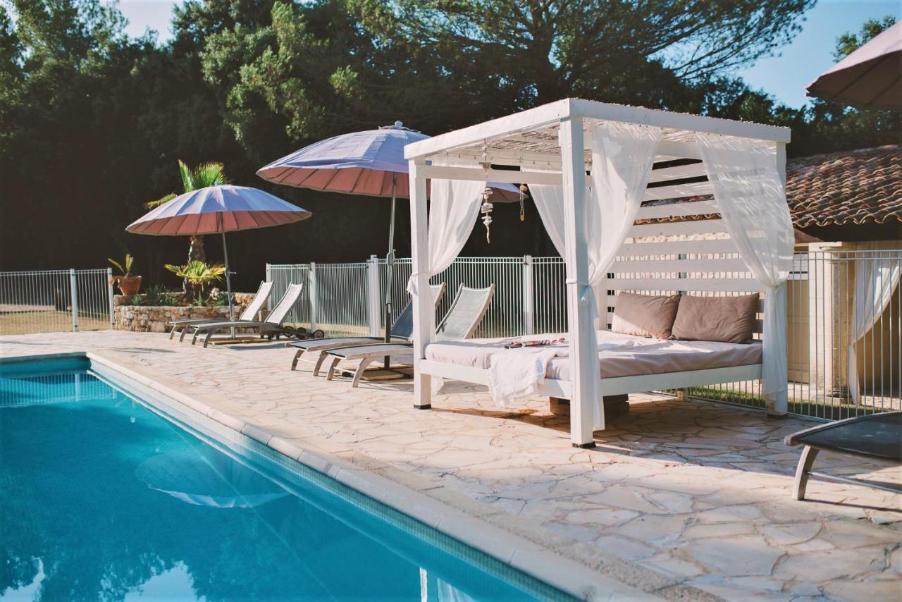 Mas De Rey Uzes Villa Arpaillargues-et-Aureillac Exteriör bild